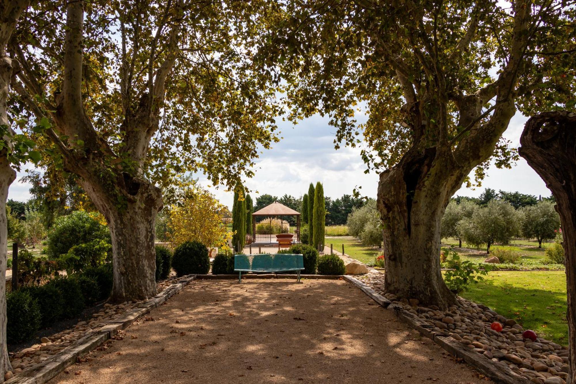 Saint-Andiol Mas Le 7 Bed & Breakfast エクステリア 写真