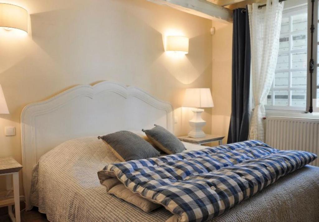 Saint-Andiol Mas Le 7 Bed & Breakfast エクステリア 写真