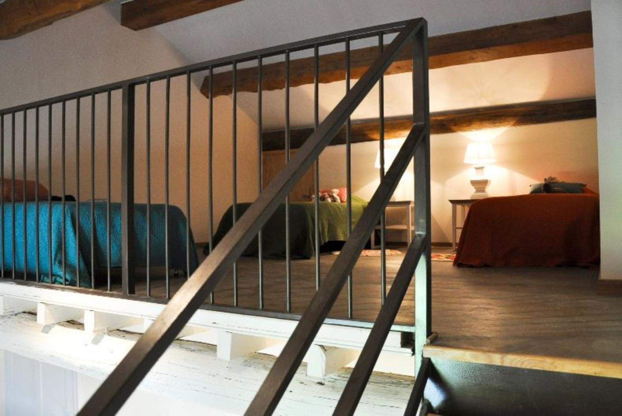 Saint-Andiol Mas Le 7 Bed & Breakfast エクステリア 写真